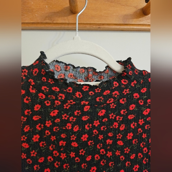 MATERNITY mock neck dress - Picture 4 of 4